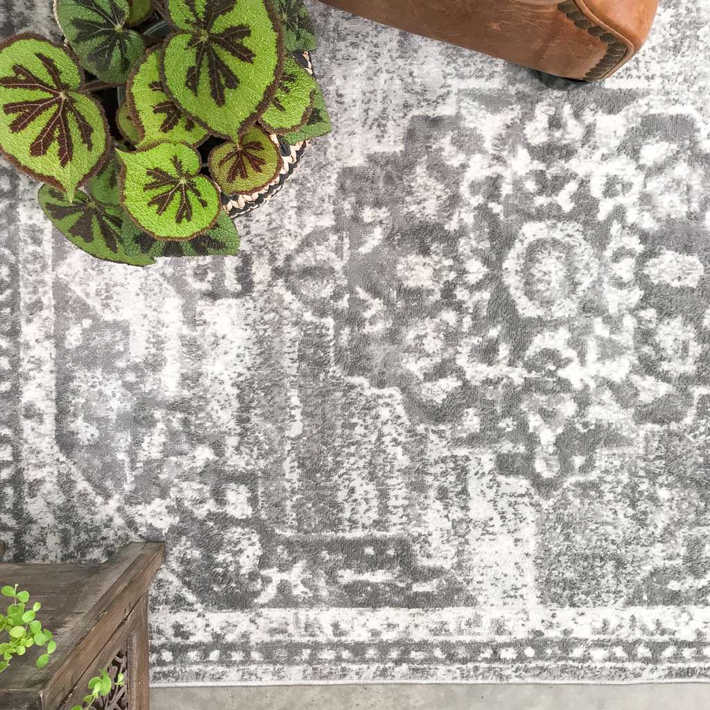 Round Circle Faded Distressed Grey Oriental Rug