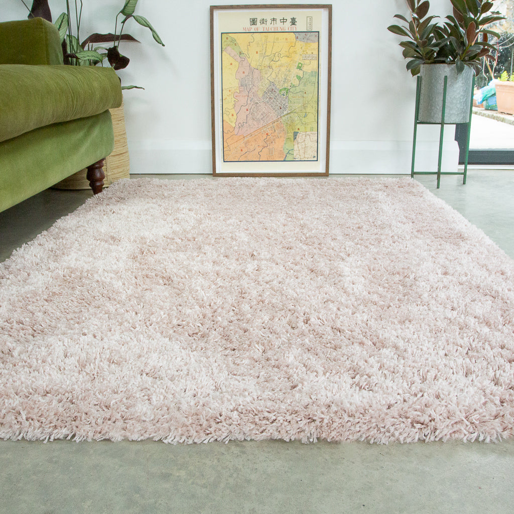 Soft Everyday Blush Pink Shaggy Rug