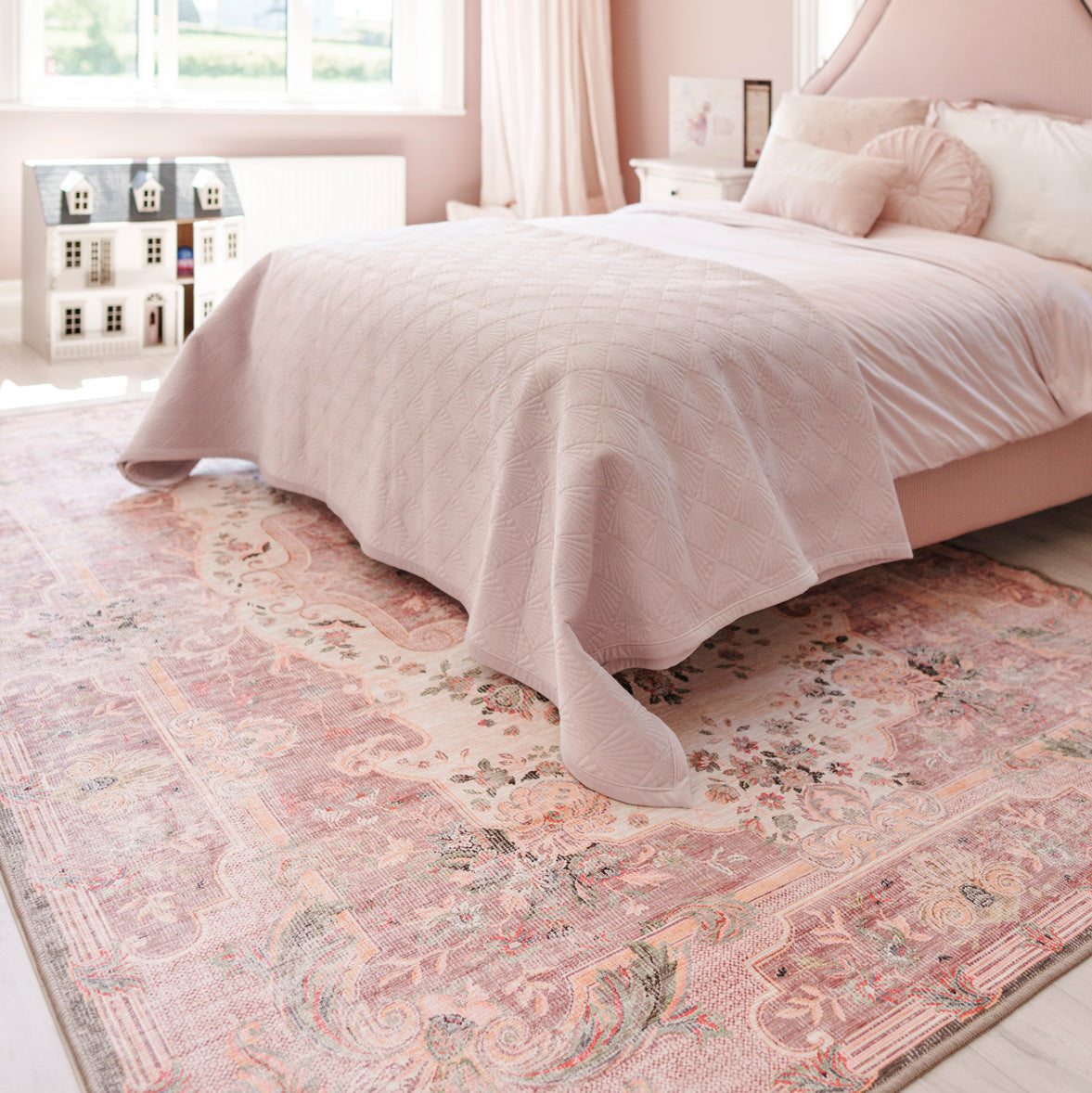 Washable Pink Medallion Rug - Dusk