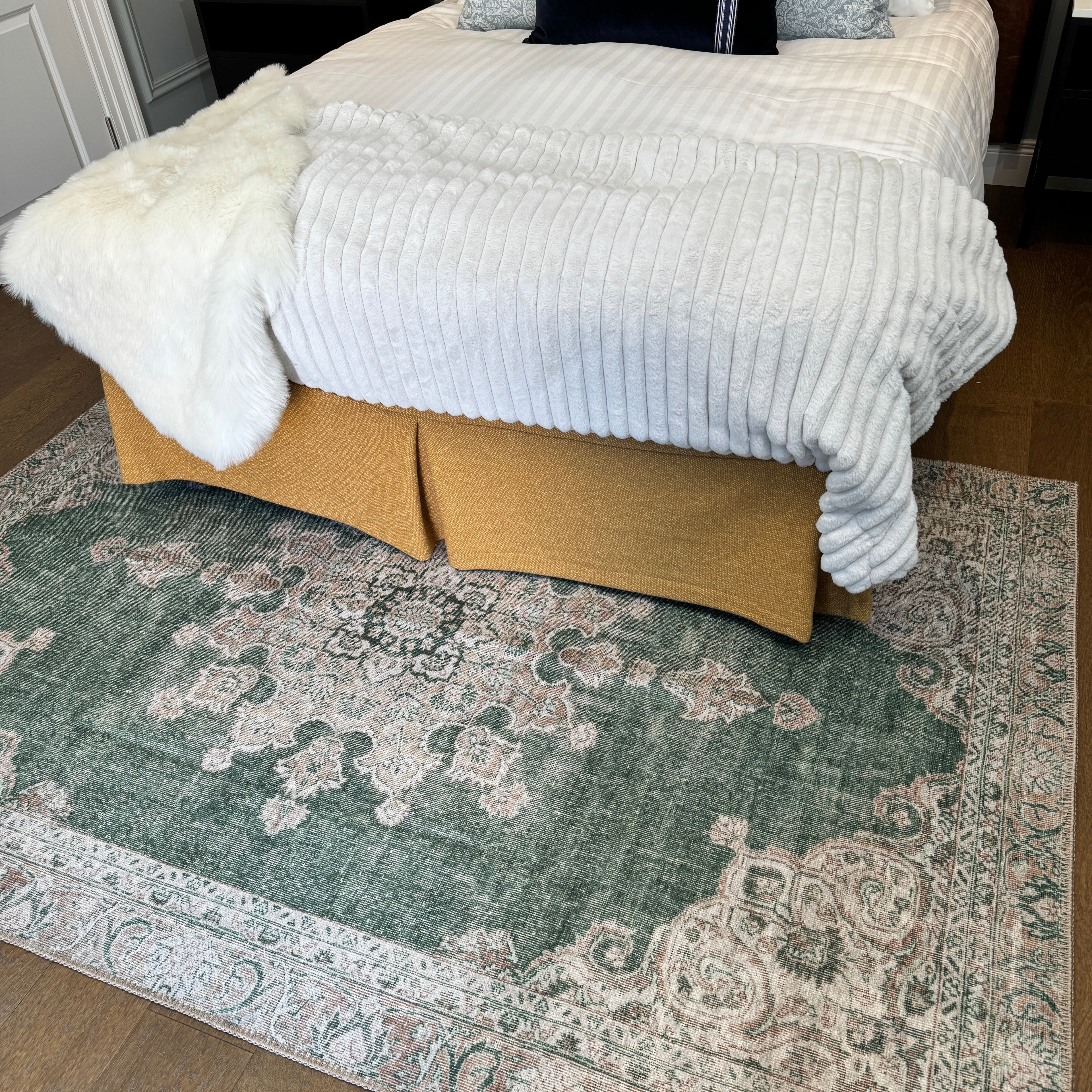 Flatwoven Washable Green Medallion Area Rug - Orion