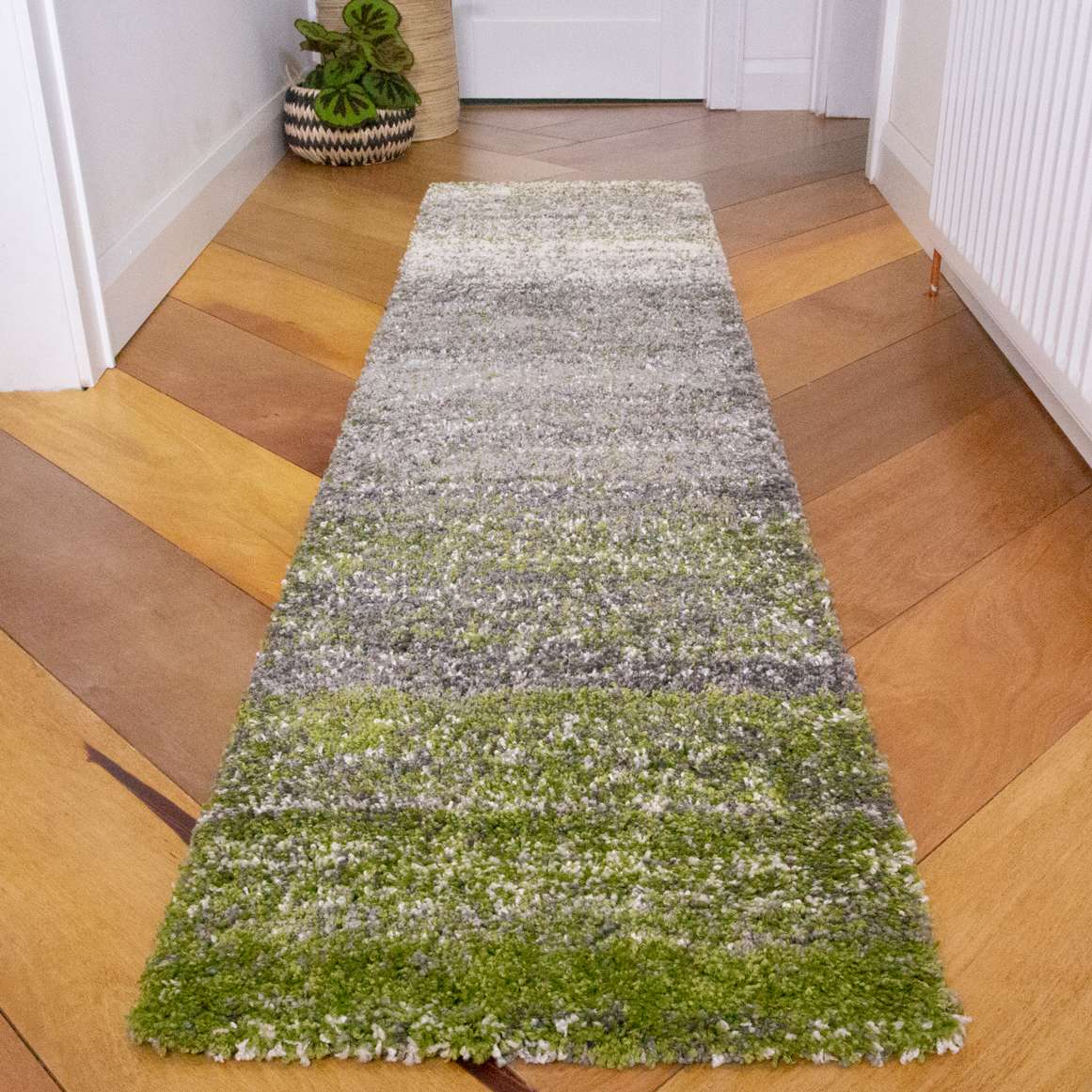 Mottled Stripe Dark Green Shaggy Rug