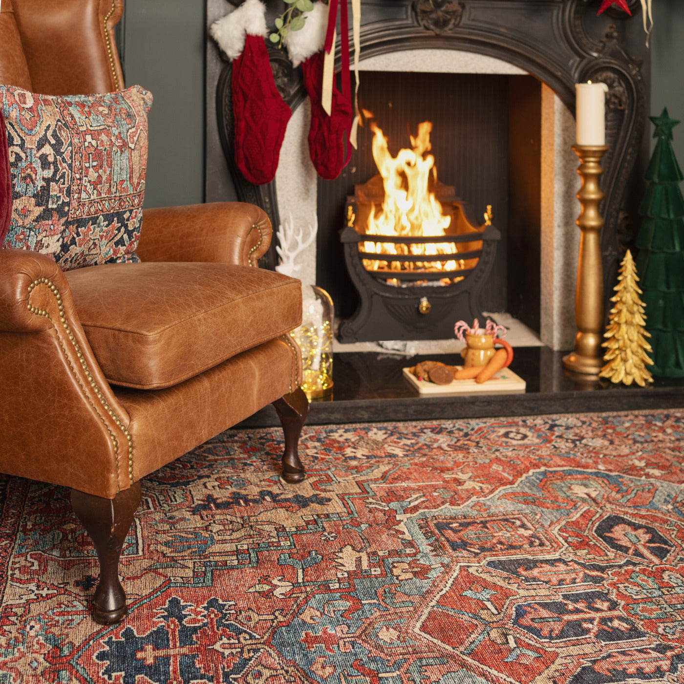 Flatwoven Washable Red Distressed Traditional Rug - Savanna