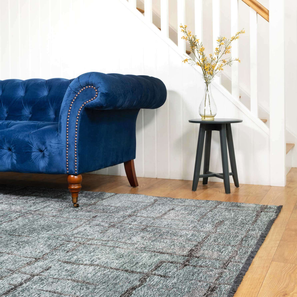 Reversible Distressed Light Blue Rug - Maze