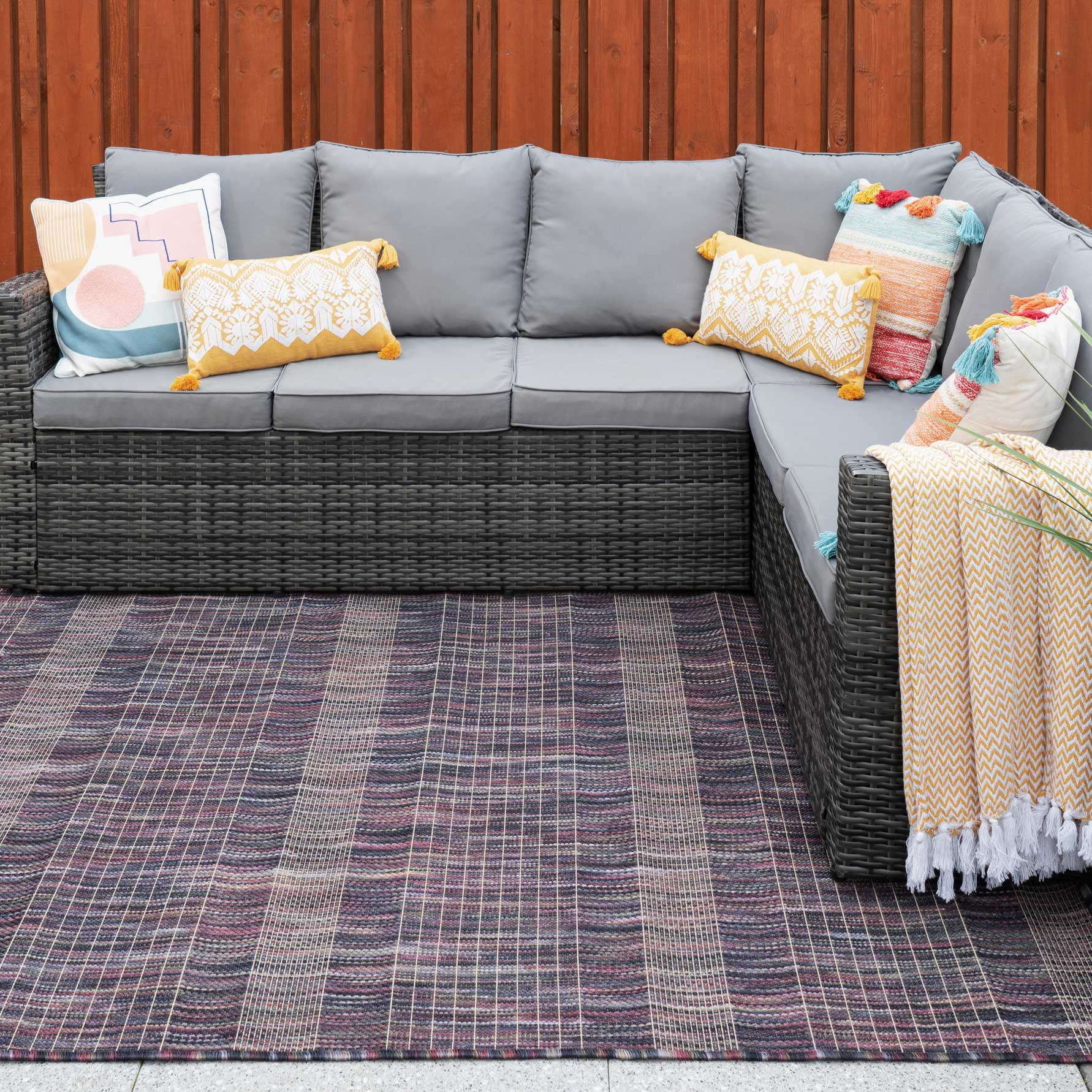 Mottled Amethyst Indoor Outdoor Area Rug - Terrazza