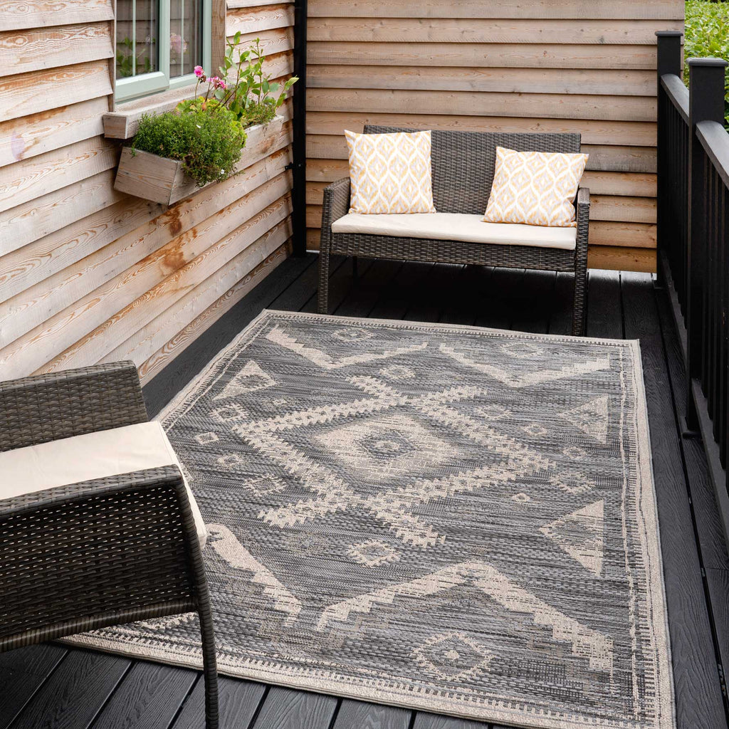 Grey Textured Flatweave Aztec Indoor Outdoor Area Rug - Bartlett