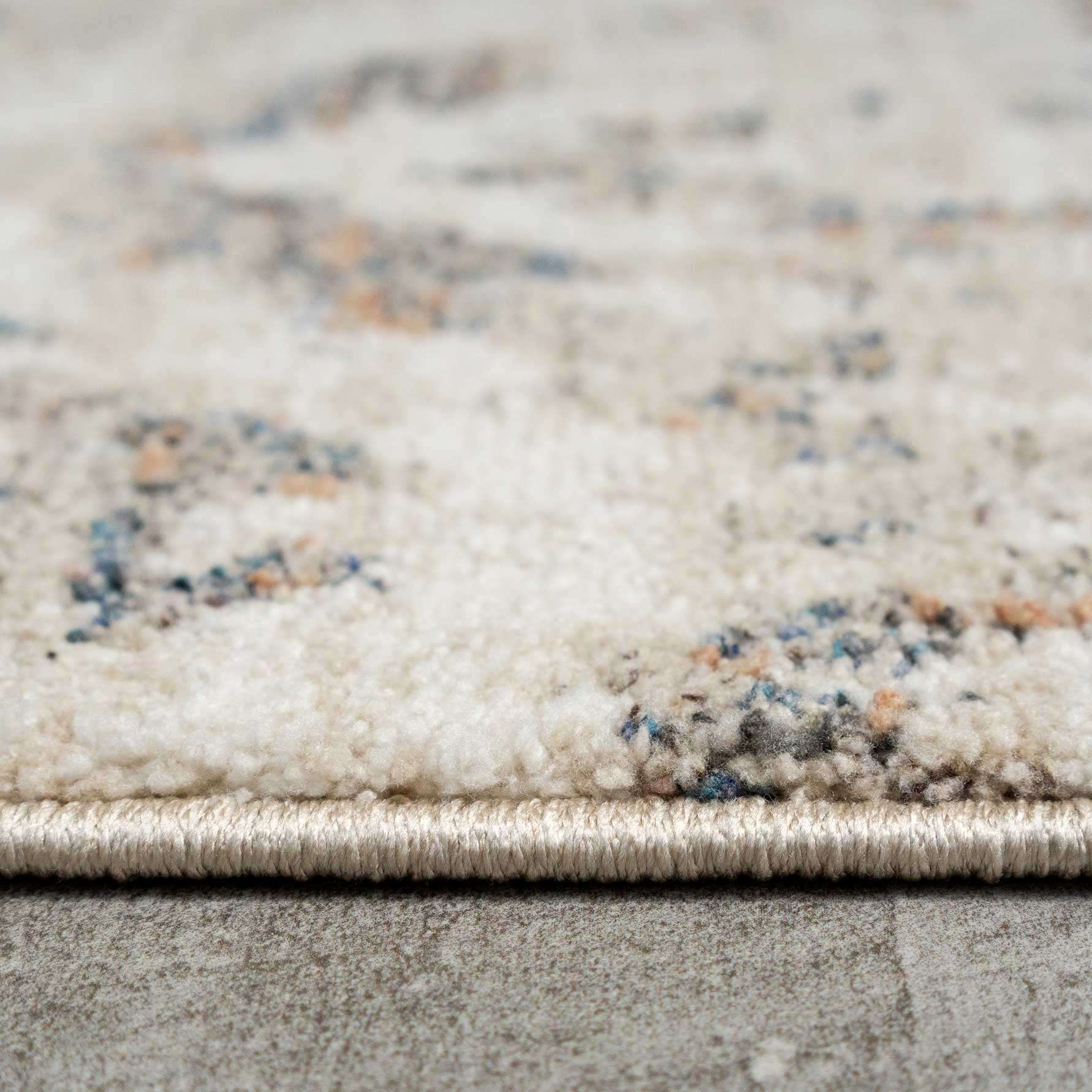 Distressed Grey Gold Diamond Area Rug - Boyce
