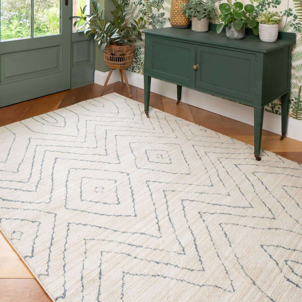 Cosy Soft Chevron Beige Moroccan Berber Bedroom Rug - Carlos