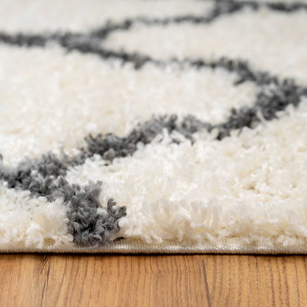 Cream Moroccan Trellis Shaggy Rug