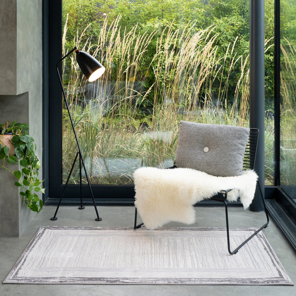 Distressed Greige Bordered Rug - Lena