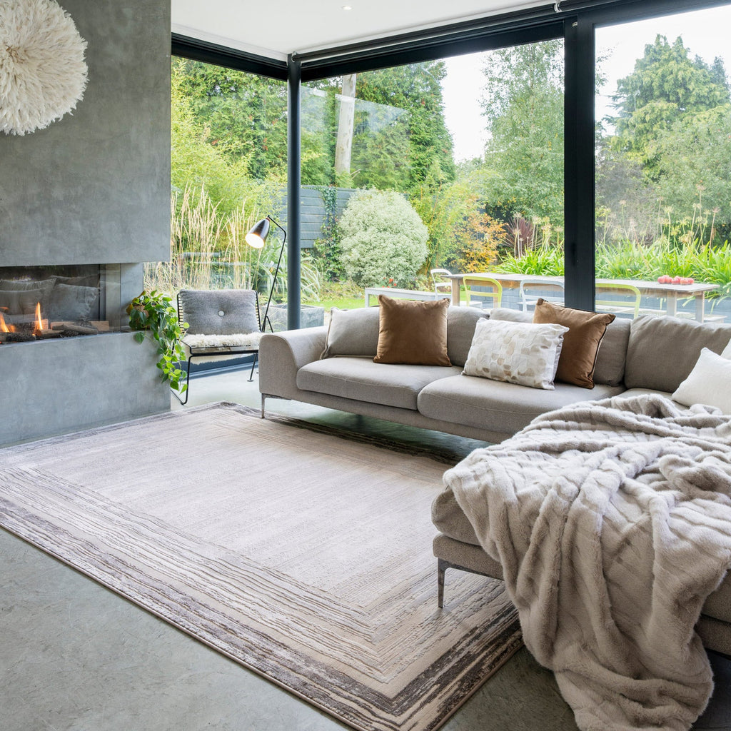 Distressed Greige Bordered Rug - Lena