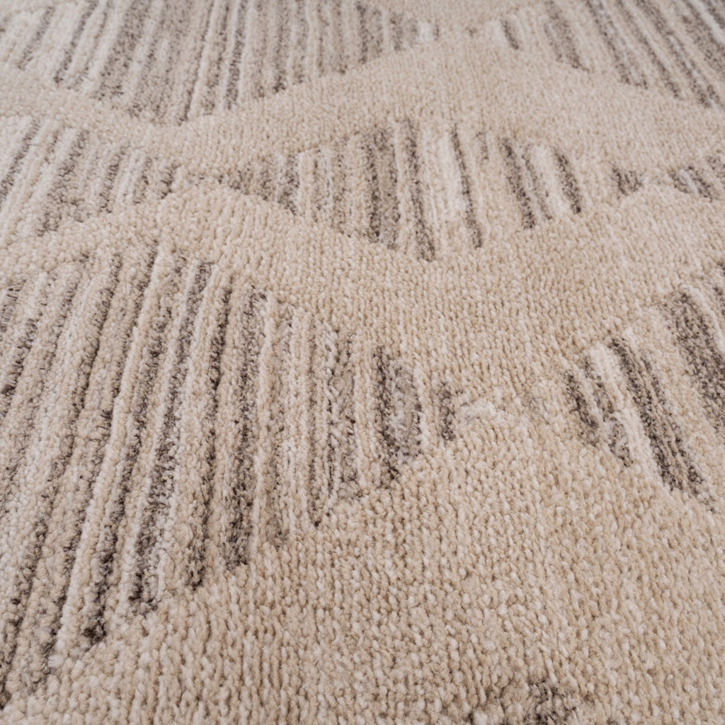 Neutral Diamond Pattern Runner Rug