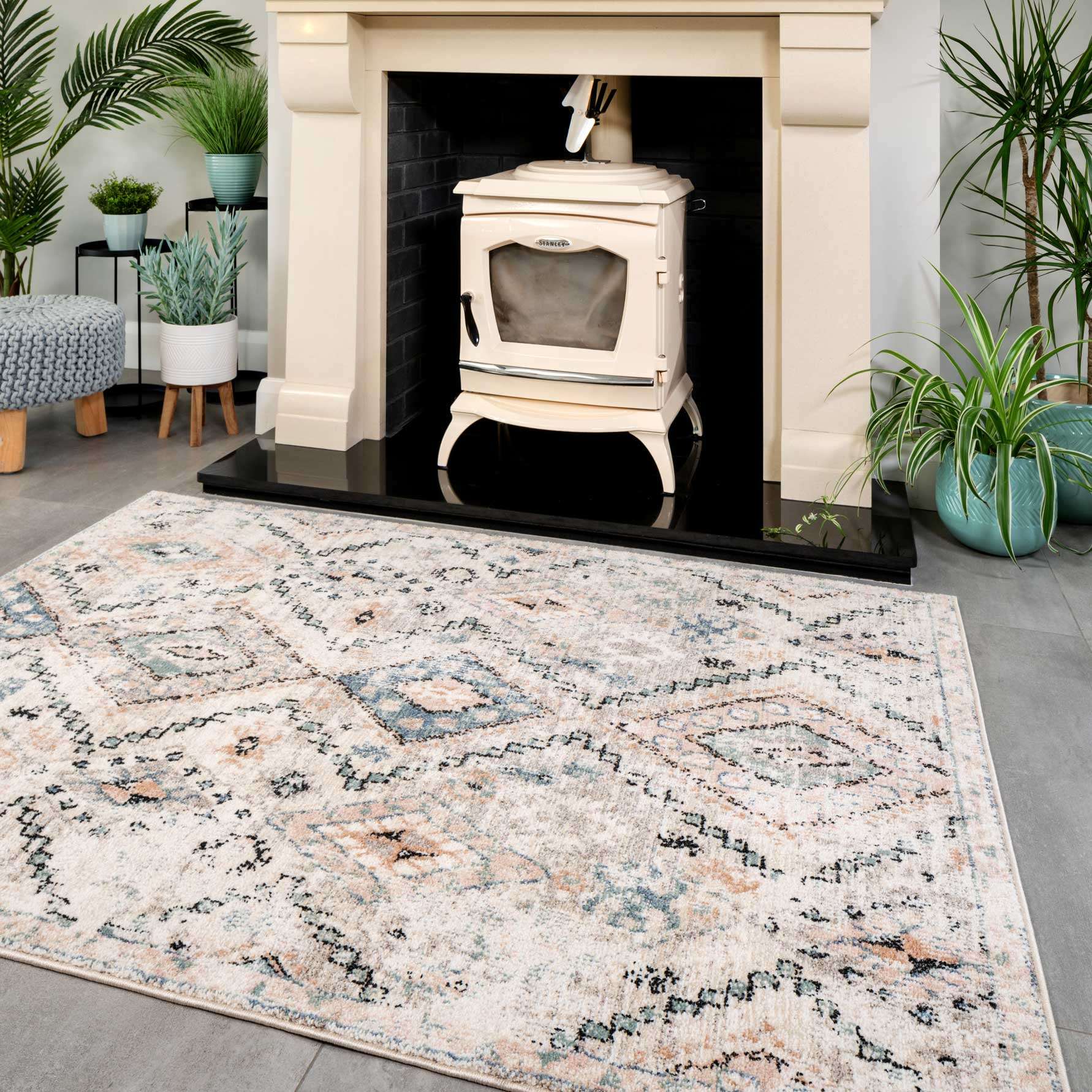 Soft Natural Blue Aztec Area Rug - Kemp