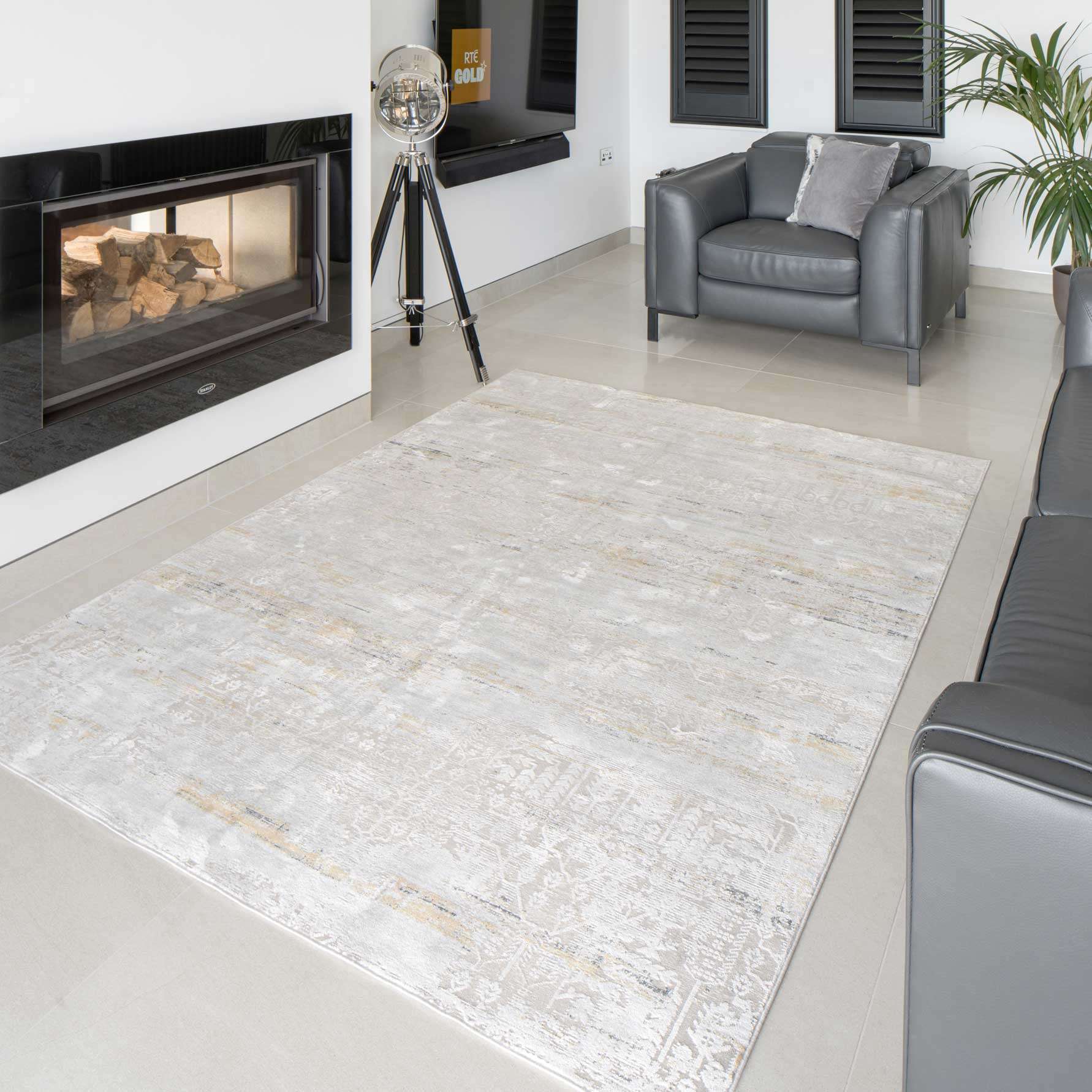 Distressed Mottled Grey Living Room Area Rug - Klos