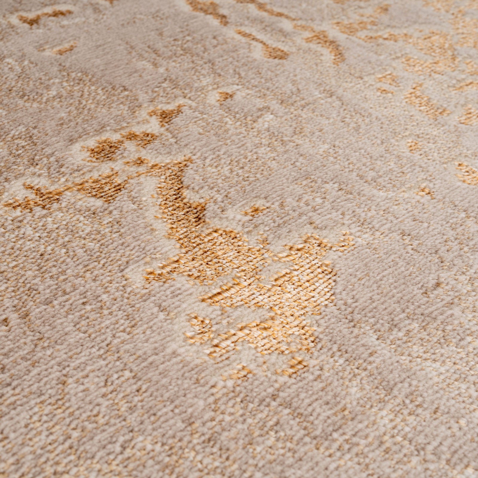 Golden Lustre Abstract Rug - Pietra