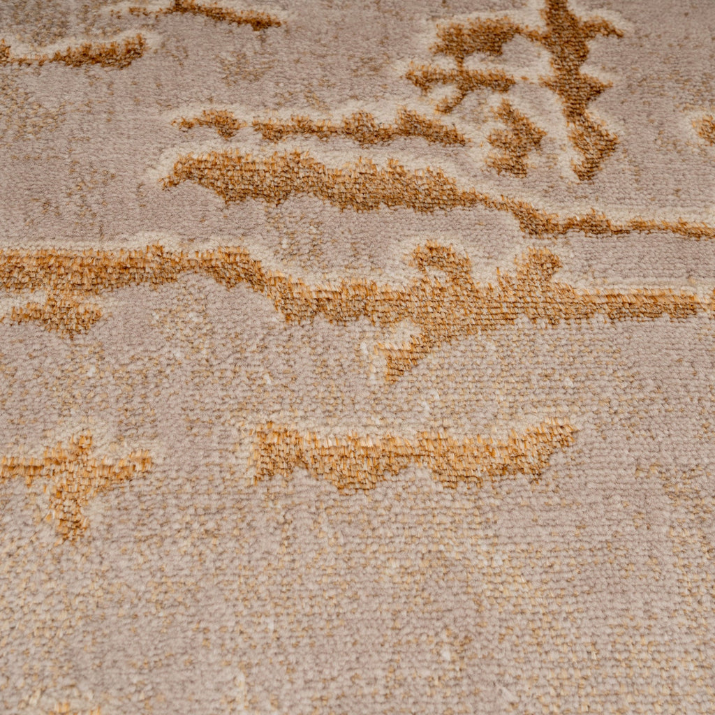 Golden Lustre Abstract Rug - Pietra