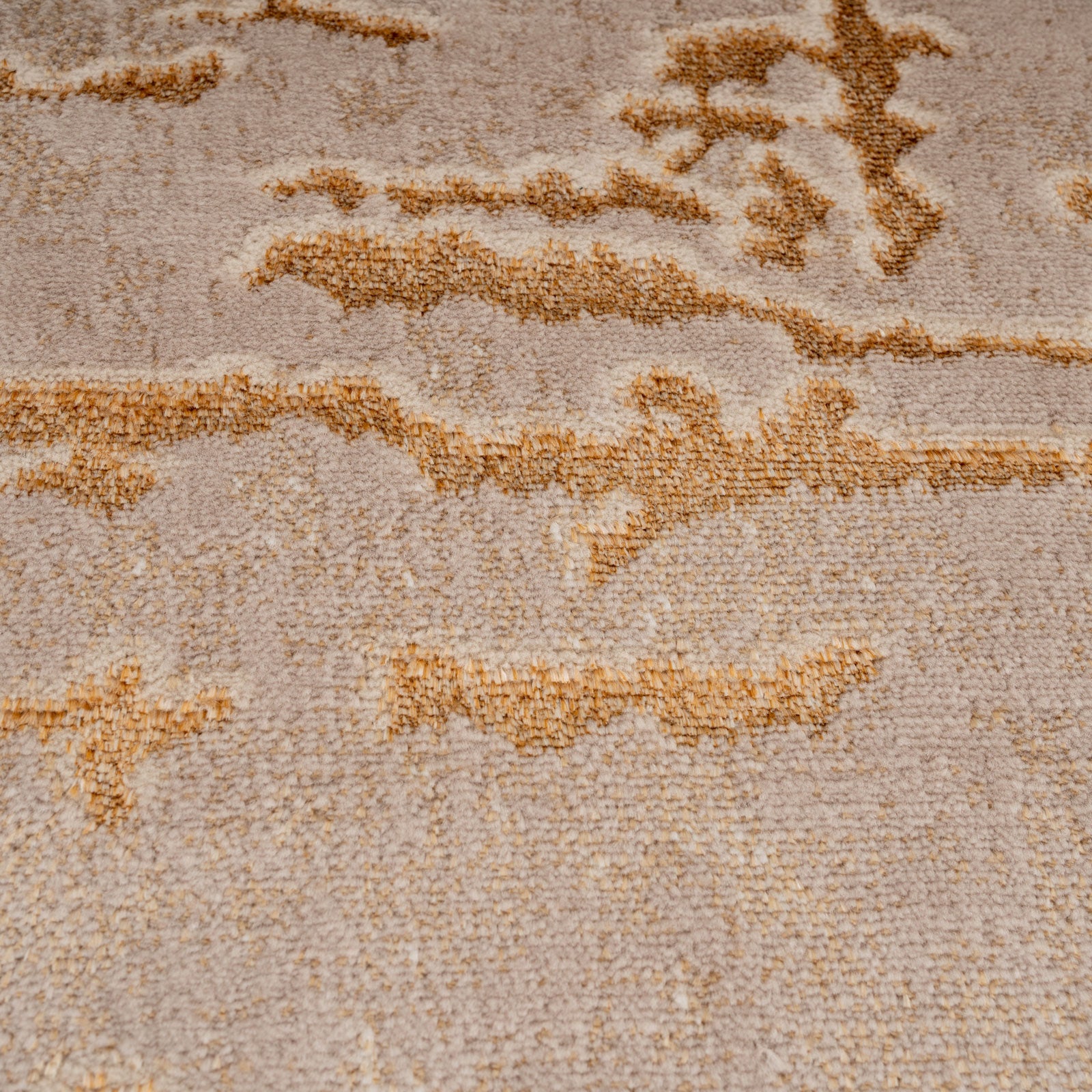 Golden Lustre Abstract Rug - Pietra