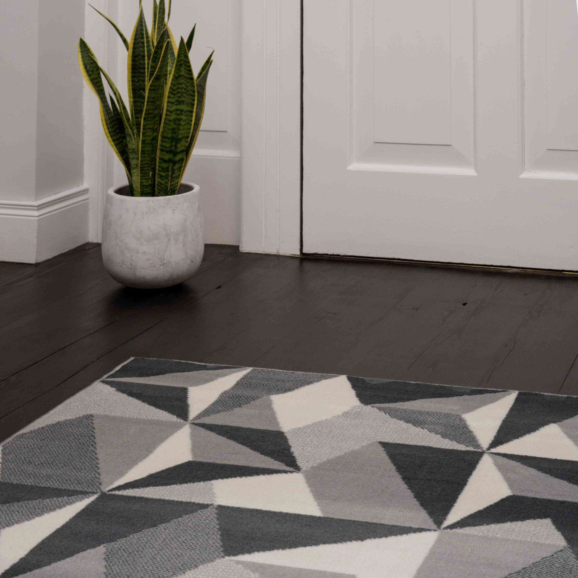Grey Modern Geometric Living Room Rug