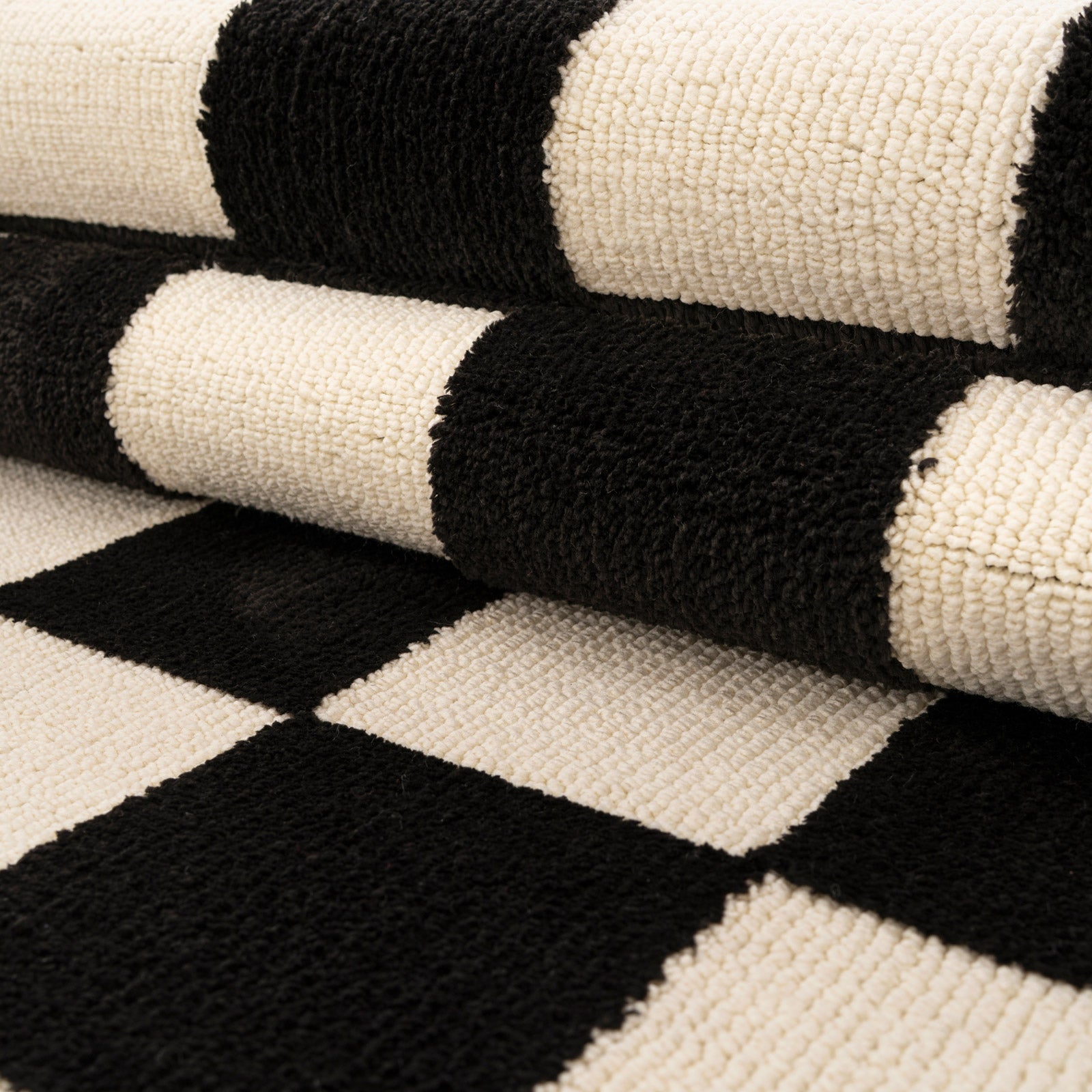 Black Checkerboard Runner - Ebony