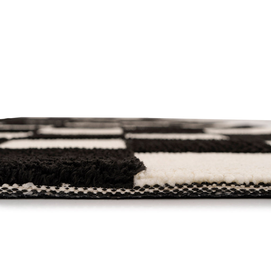 Black Checkerboard Runner - Ebony