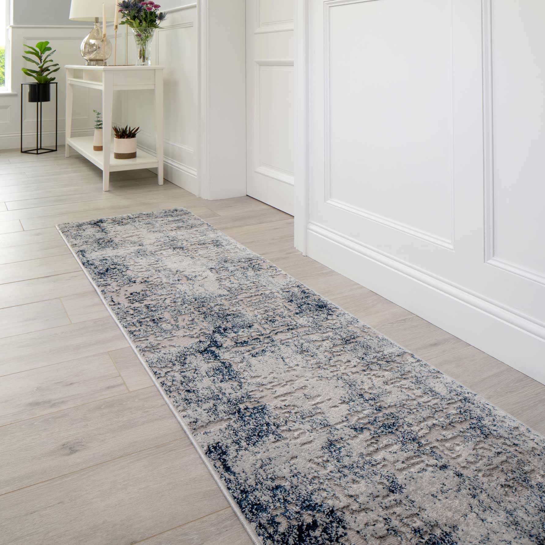 Modern Navy Textured Living Room Rug - Med