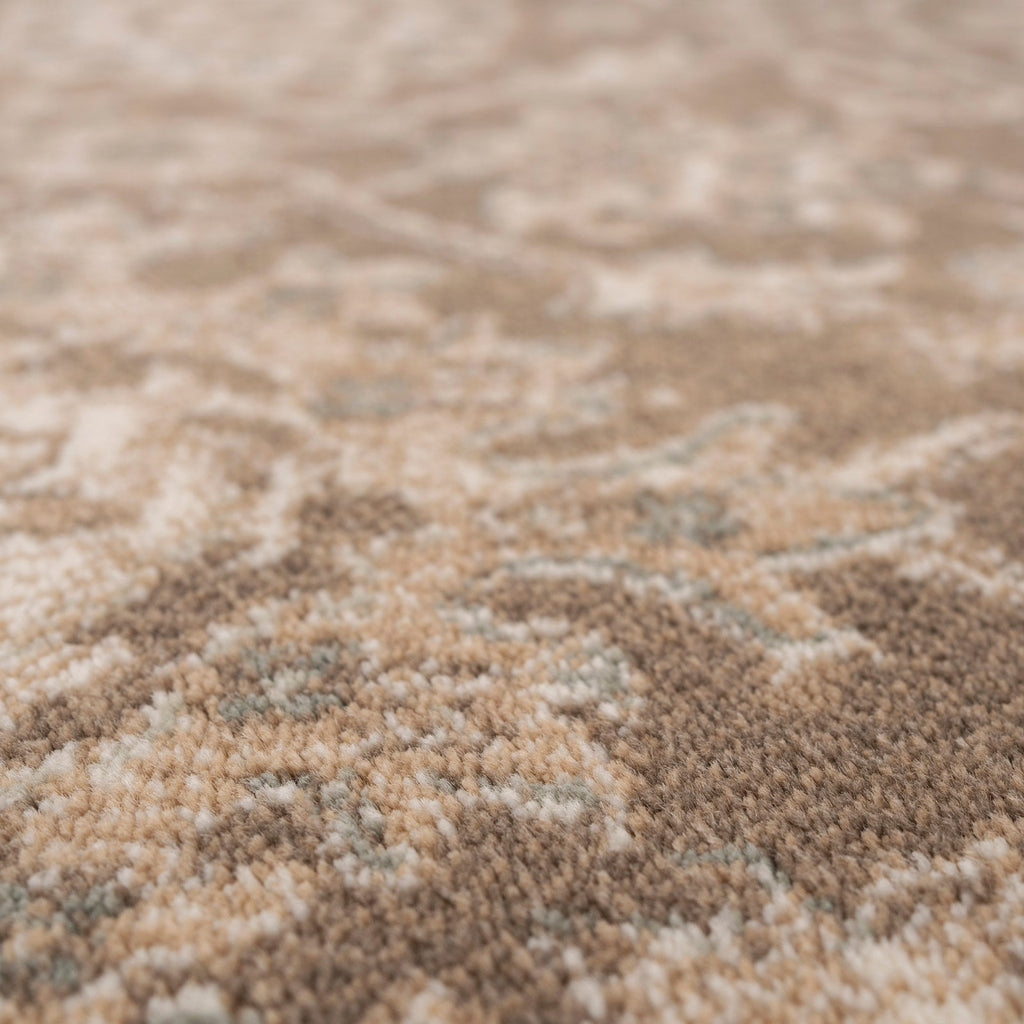 Plush Traditional Brown Runner - Sarina