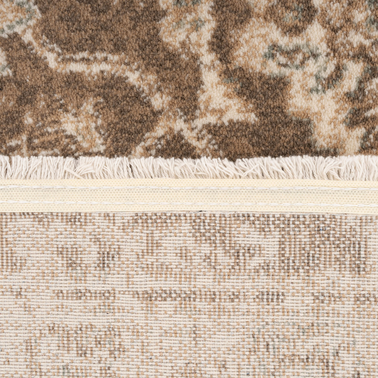Plush Traditional Brown Runner - Sarina