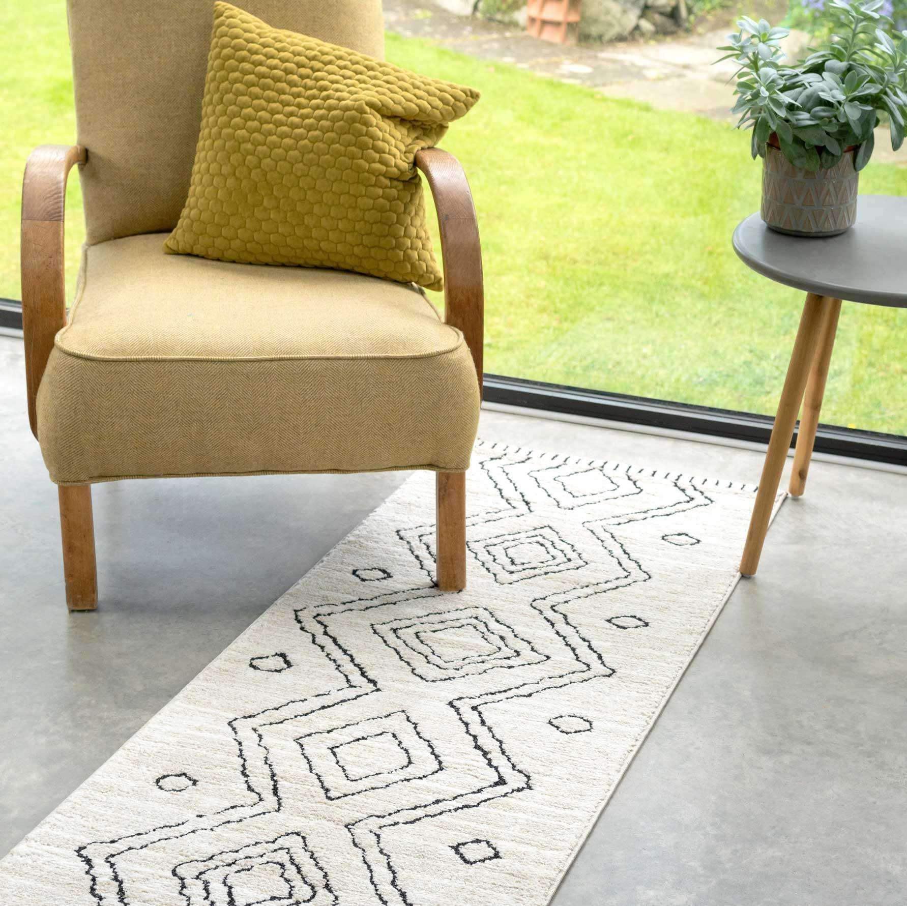 Cosy Soft Underfoot Cream Moroccan Berber Bedroom Rug - Neva