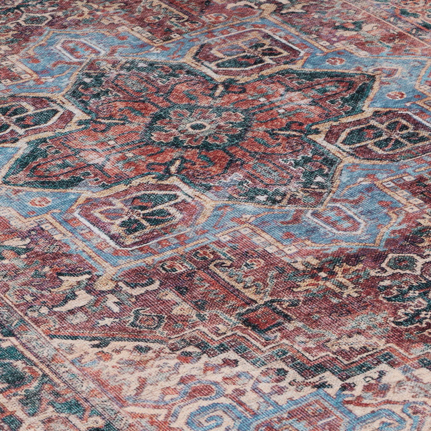 Flatwoven Washable Red Medallion Area Rug - Slaney