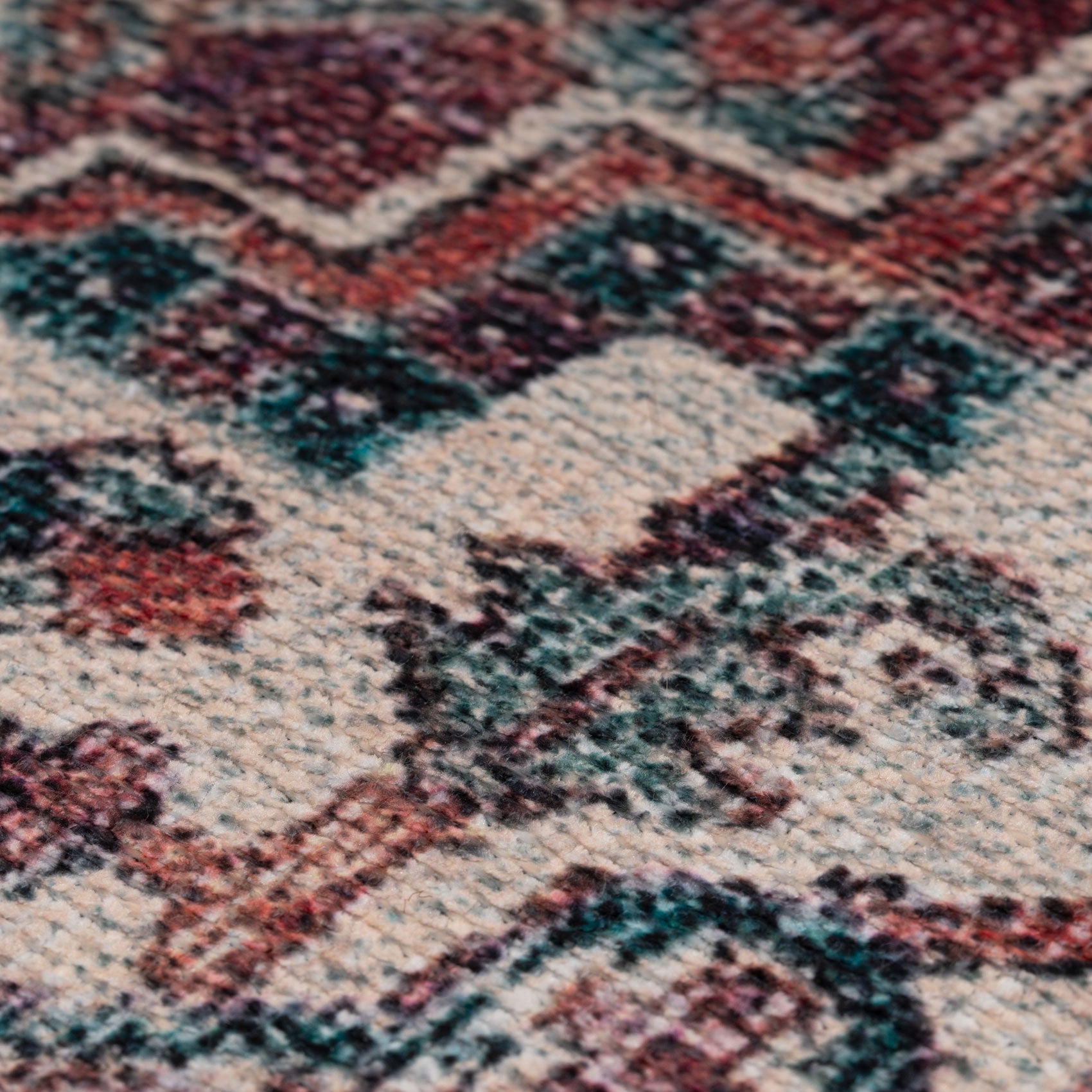 Flatwoven Washable Red Medallion Area Rug - Slaney