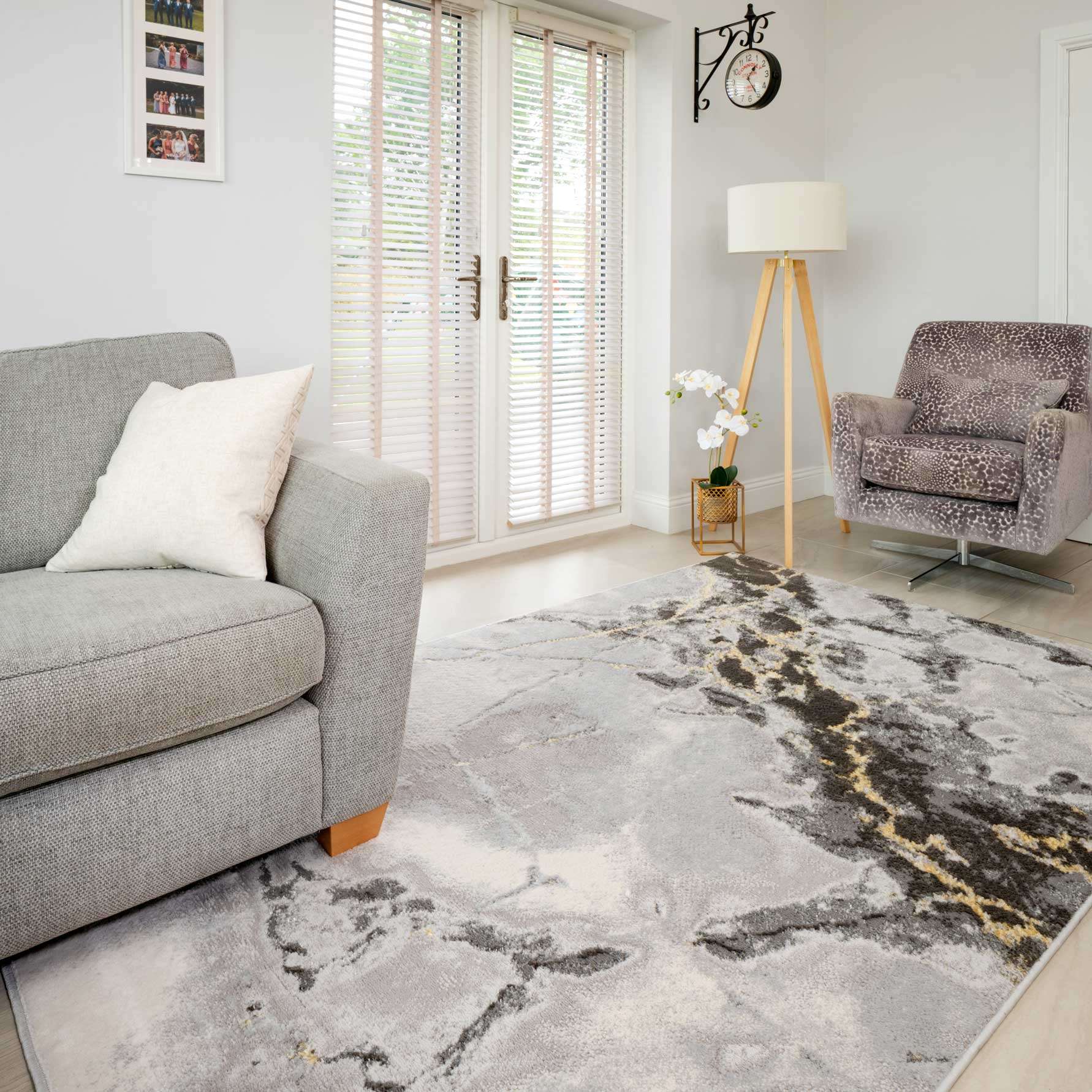 Modern Grey Marble Textured Area Rug - Strike